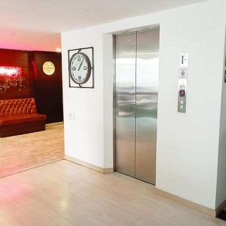 Beautiful & Comfortable Apartment In Laureles メデジン エクステリア 写真