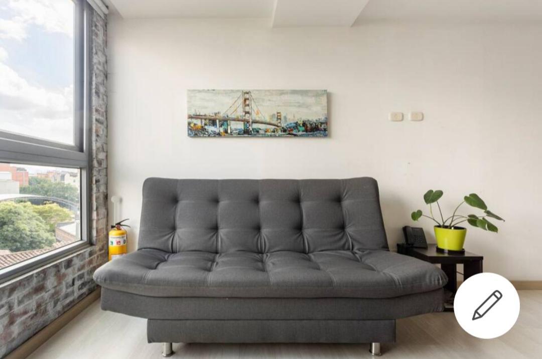 Beautiful & Comfortable Apartment In Laureles メデジン エクステリア 写真